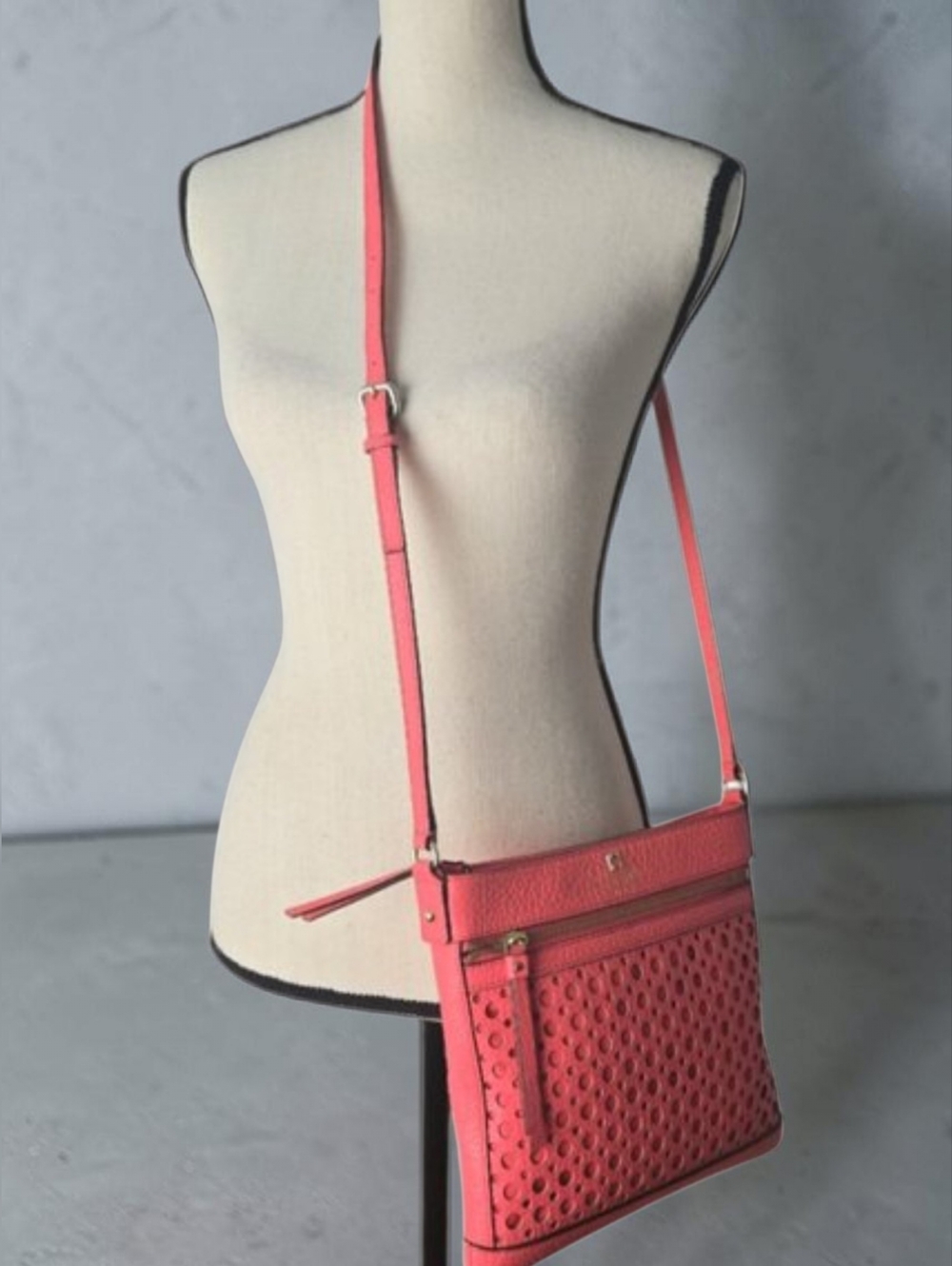 Kate Spade New York Peony Pink Leather Crossbody Bag - Picture 4 of 8